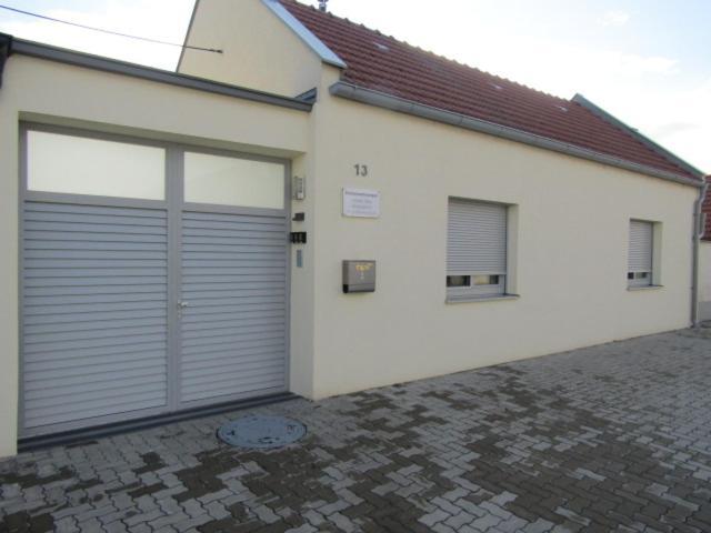 Peter Lamster Top2 Apartment *